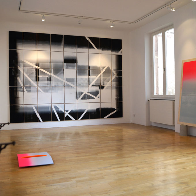 Utställning the Arbitrary and the Given, screentryck på plywood, Jean-Françoise Kaiser Gallery i Strasbourg, Frankrike